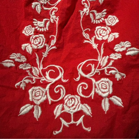 Dynamite • Red-Orange Floral Embroidered Top - Picture 4 of 8